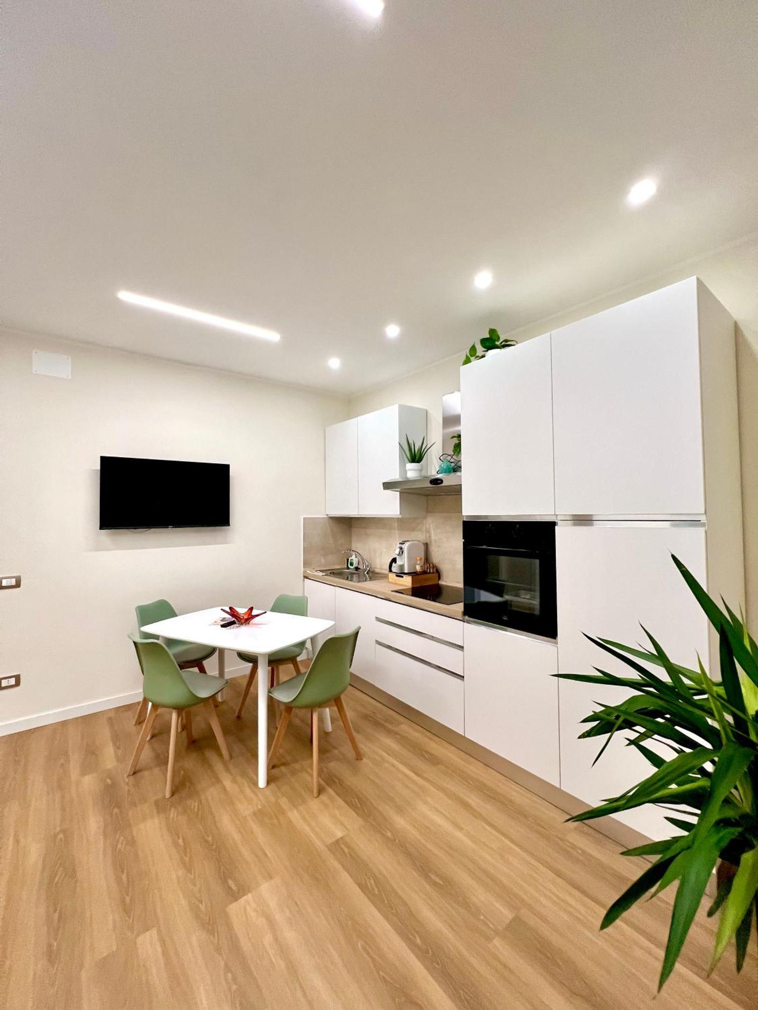 The Dream Apartment 100 M Dal Mare 萨沃纳 外观 照片